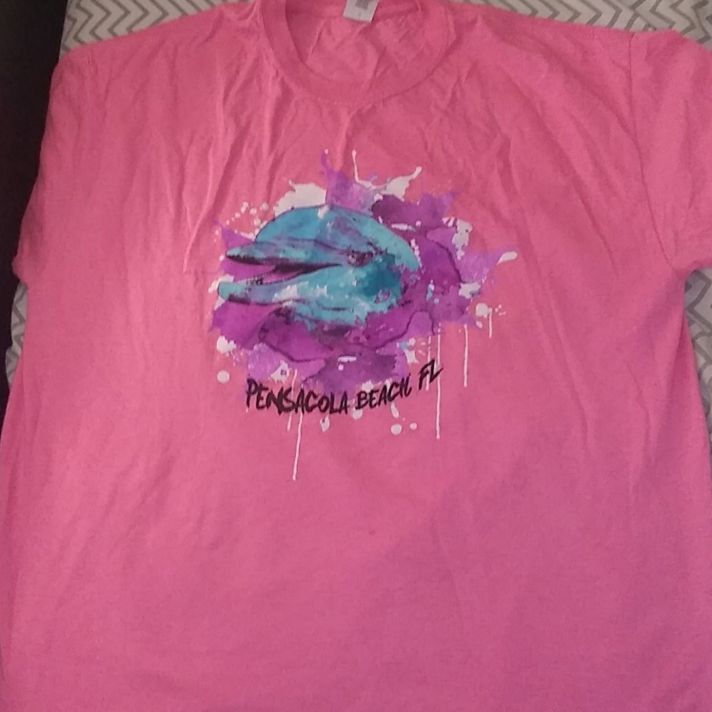 Dolphin tshirt